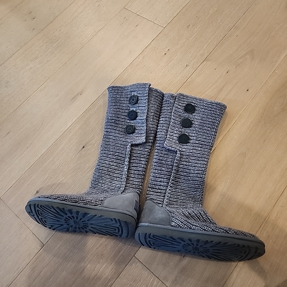 UGG‎ Gray Knit Boots- Tall or Short